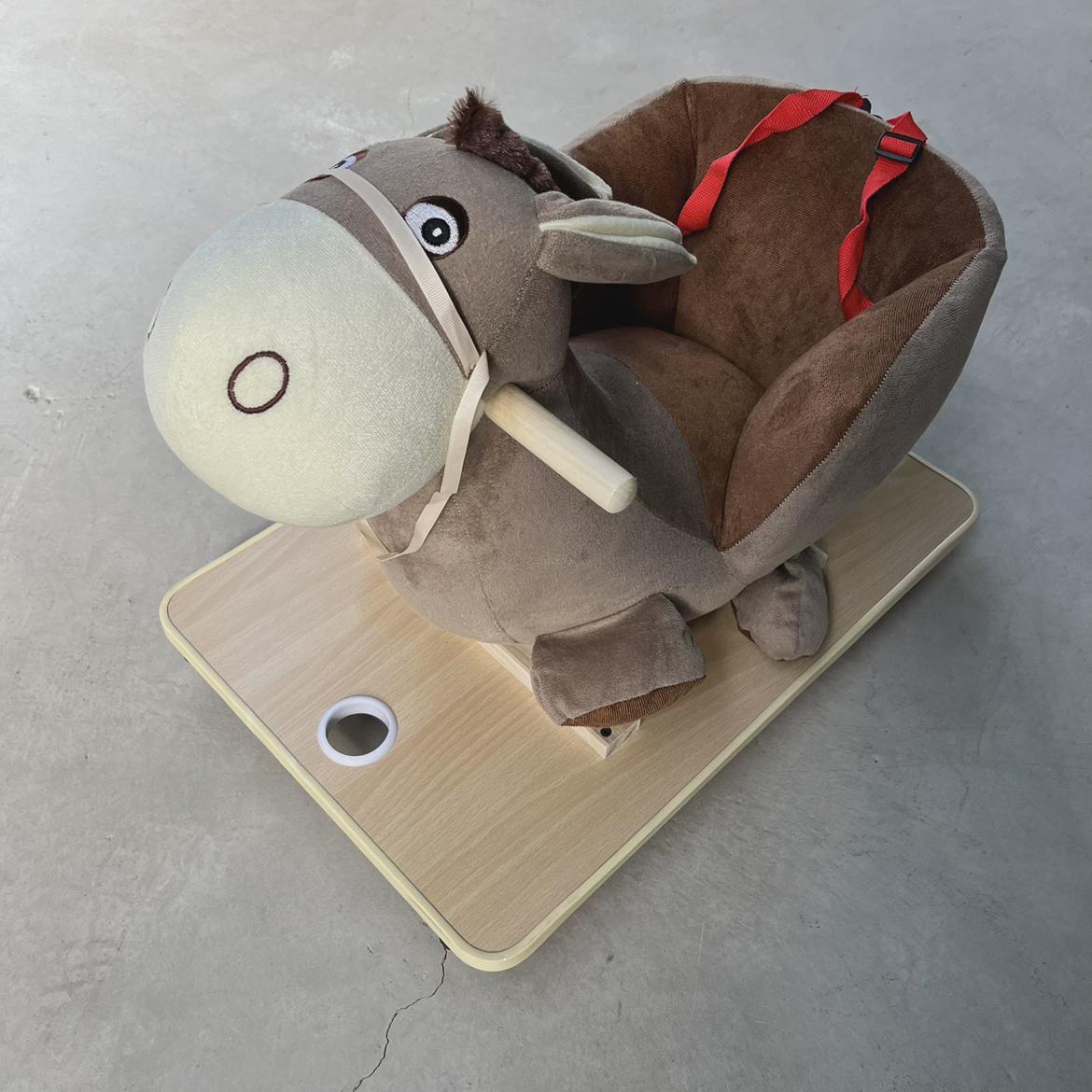 Baby money -- little donkeys -- seatbelts with hands, towed ropes